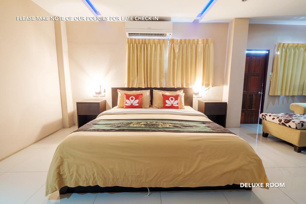 Zen Rooms Lk Metro Pattaya Exterior photo