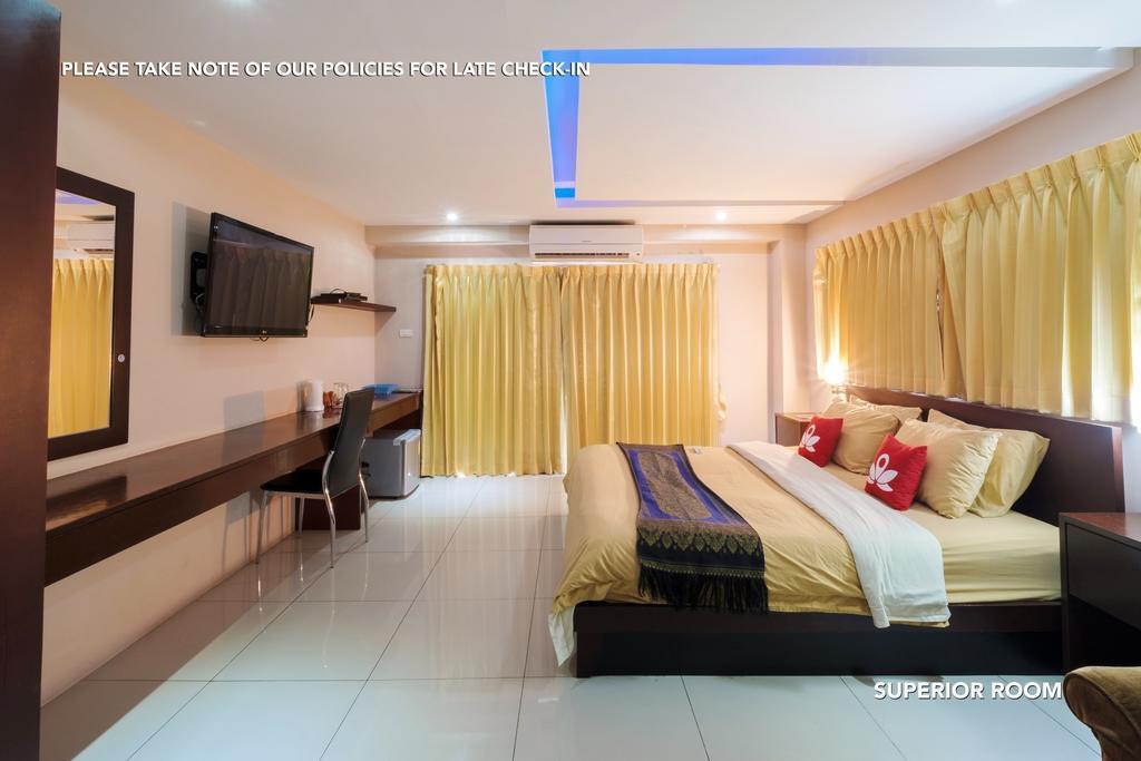 Zen Rooms Lk Metro Pattaya Exterior photo
