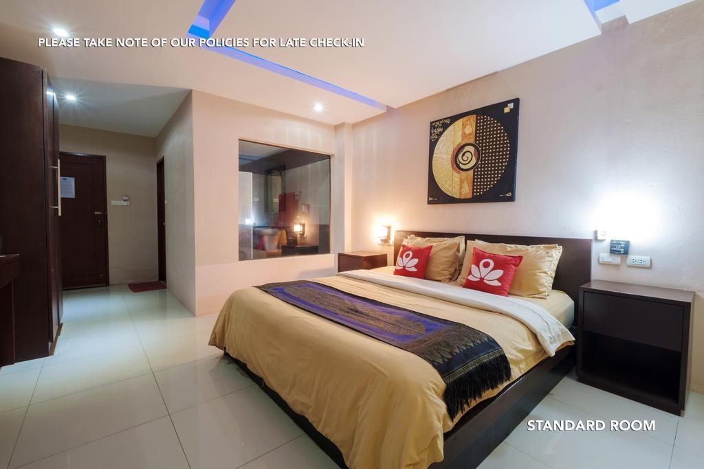 Zen Rooms Lk Metro Pattaya Exterior photo